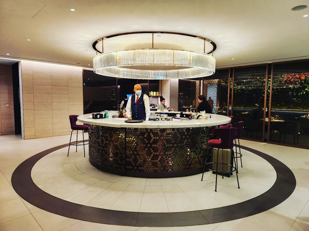Airport lounges singapore changi - emirates bar