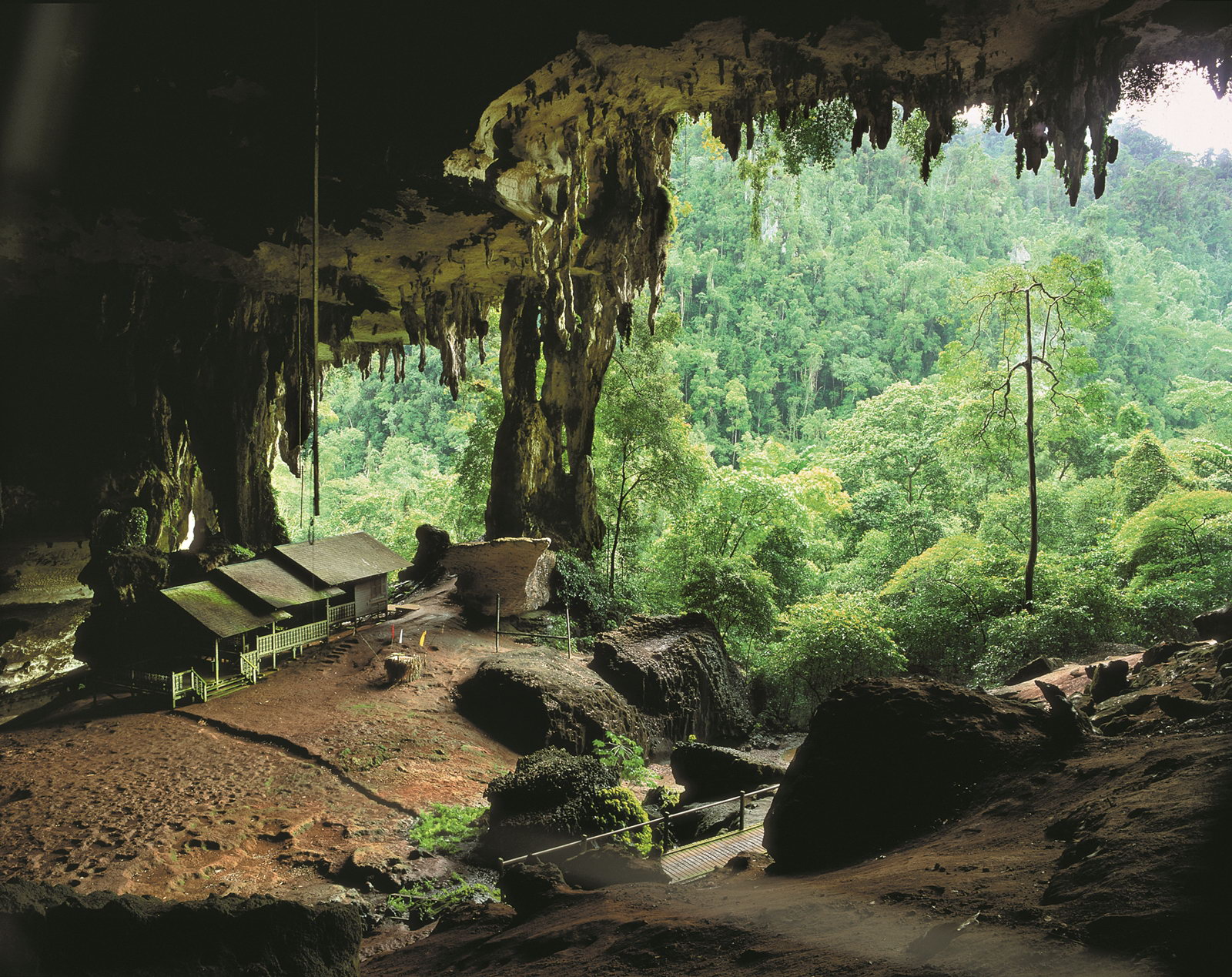 Nian National Park ancient cave