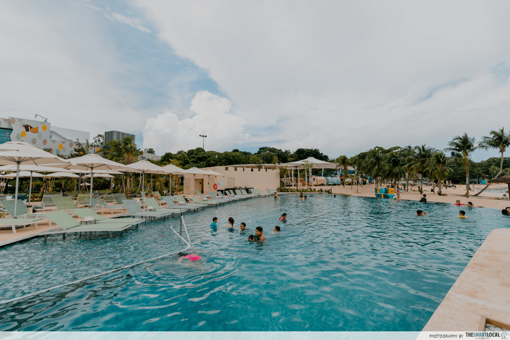 Water Parks in Singapore - Splash Tribe Beach Club Infinity Pool