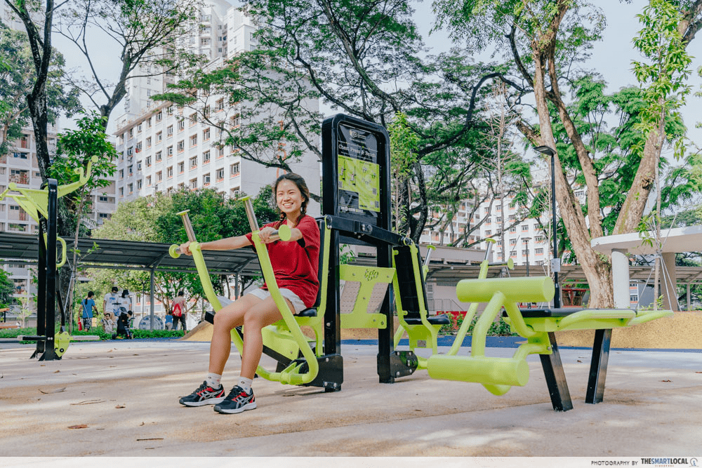 free playgrounds singapore - Play @ Heights Park fitness corner
