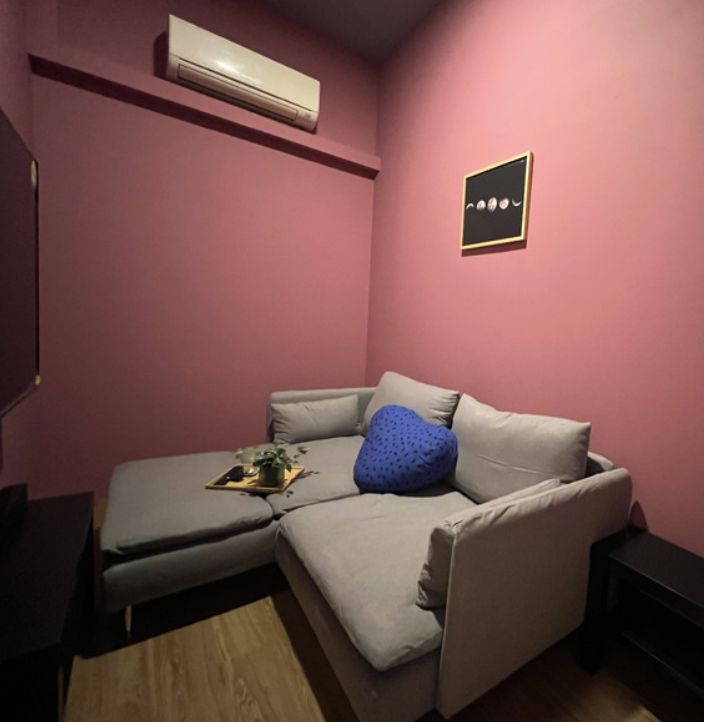 lazy potato - pink room