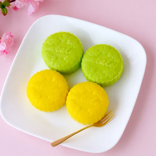 Durian Mooncakes Emicakes