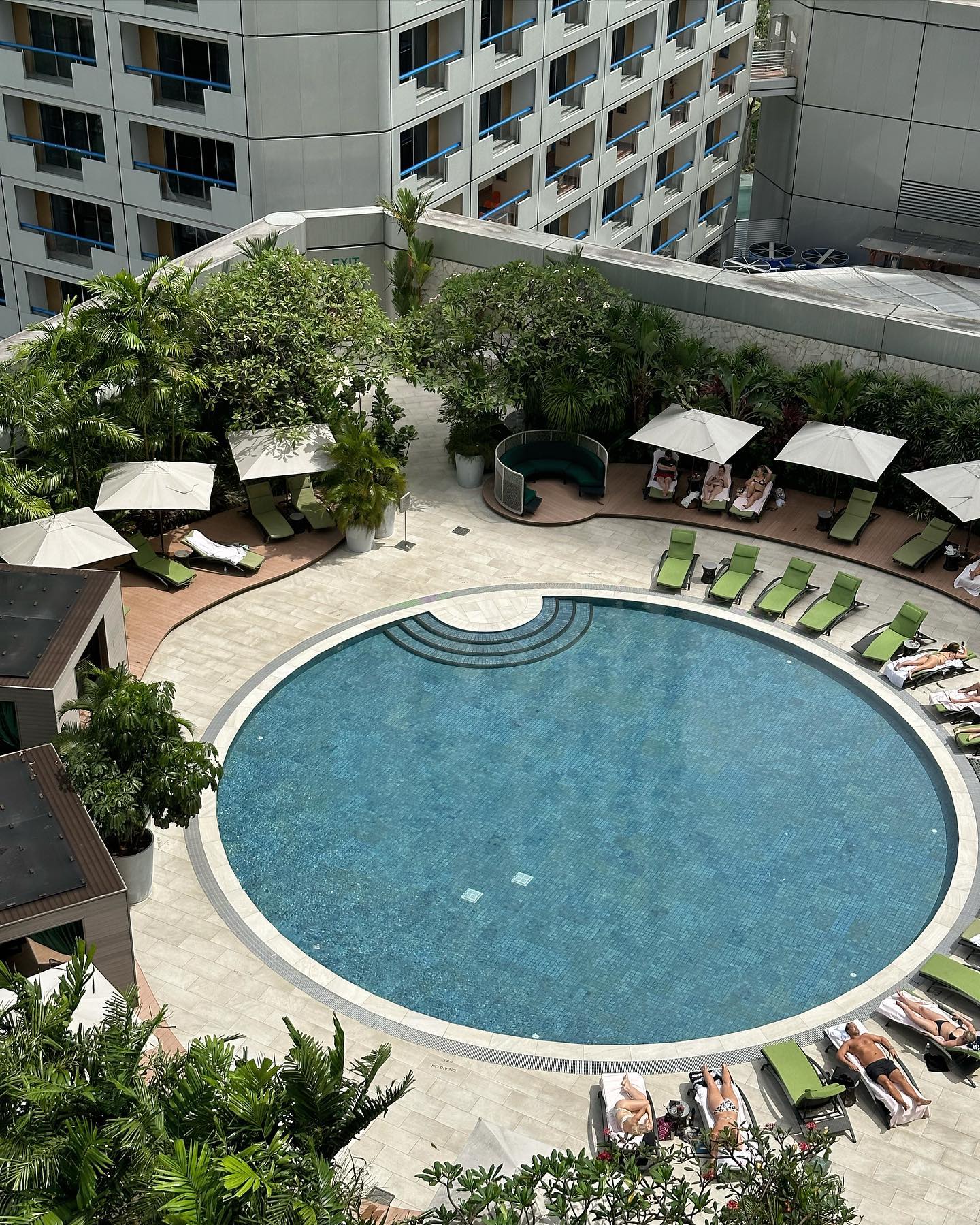 Swimming Pools In SG (FS)
