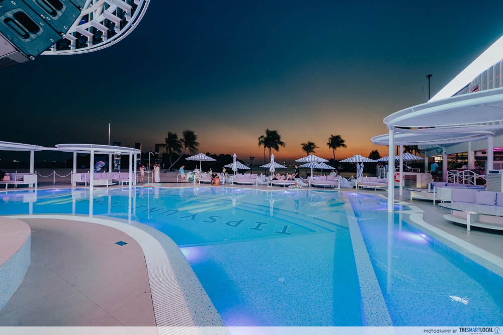Tipsy Unicorn Beach Club Sentosa - pool sunset view