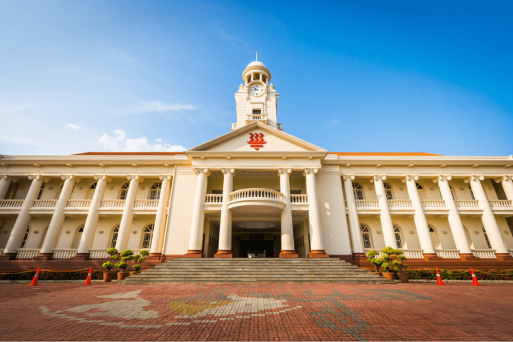 9 Oldest Schools In SG Then & Now - How Our Schools Have Changed