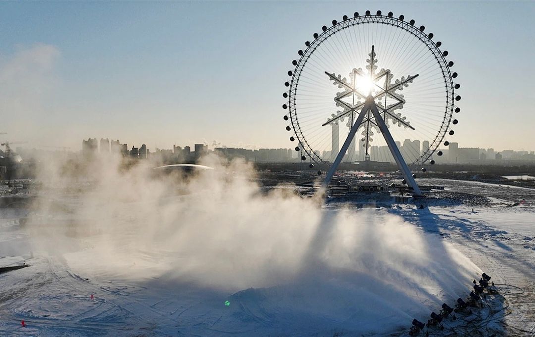 7-Day China Itineraries - Harbin Ice and Snow World Ferris Wheel