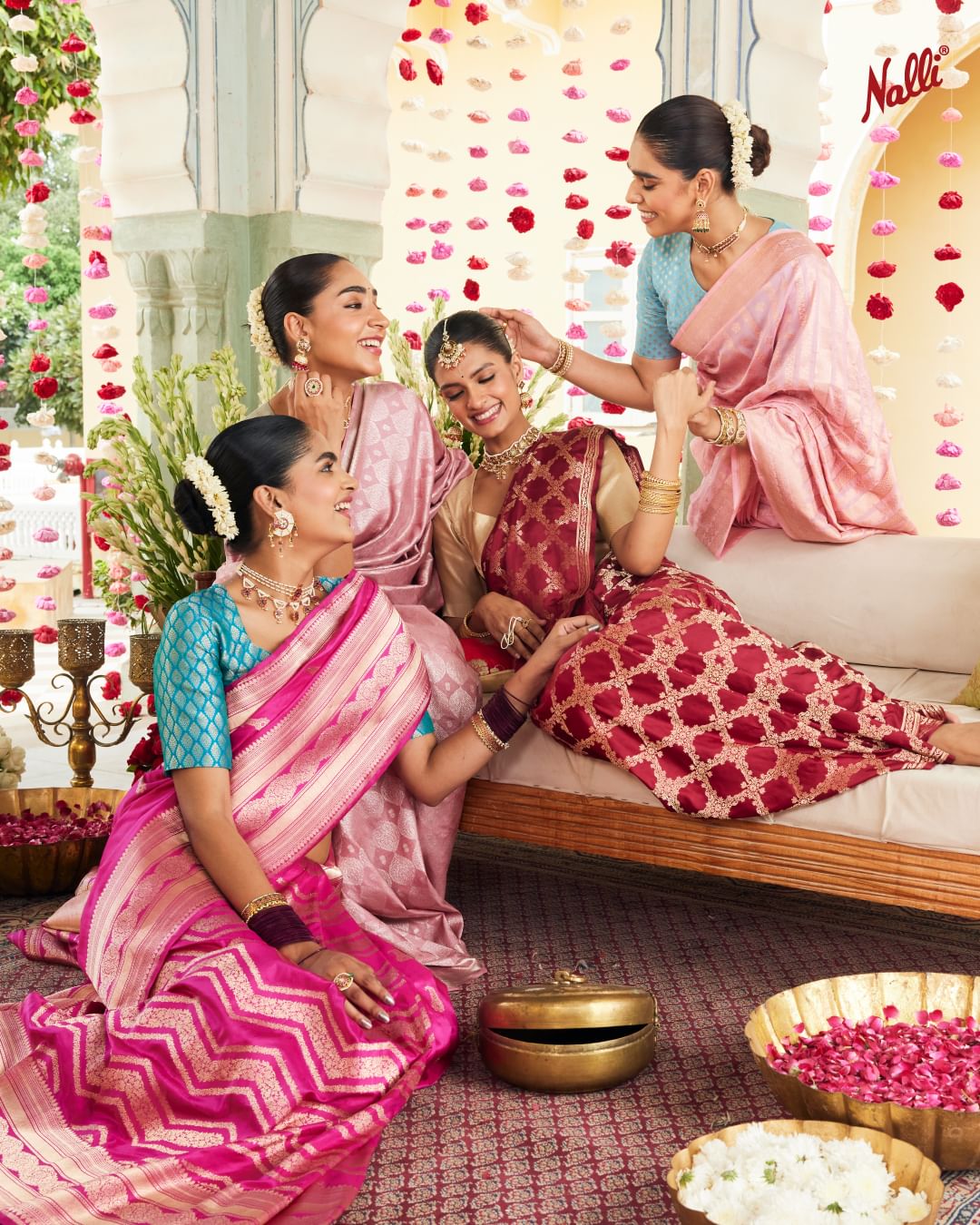 saris-online-singapore