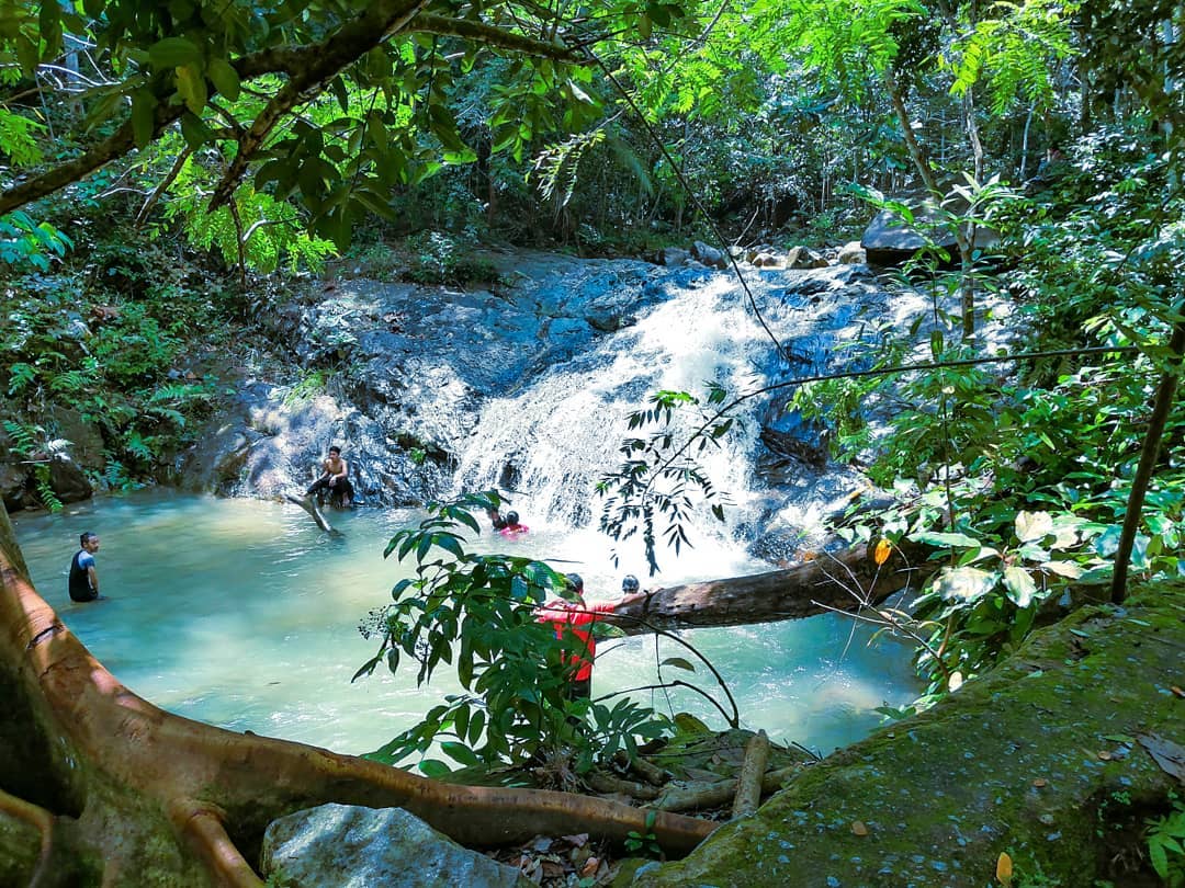 things to do in jb tuas checkpoint - Gunung Pulai waterfall