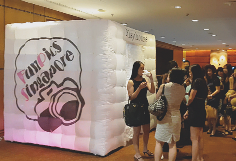 wedding photobooth rental - FunPics Singapore marshmallow booth