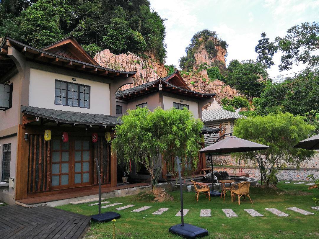 Unique resorts near Singapore - rocky farm Ipoh malaysia