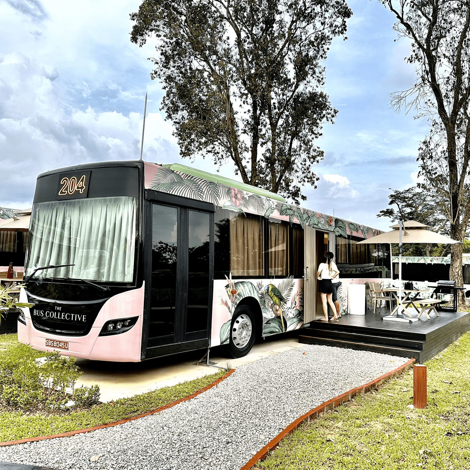 the bus collective hotel