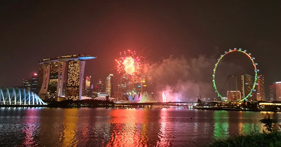 Bay East Garden - New Year Fireworks