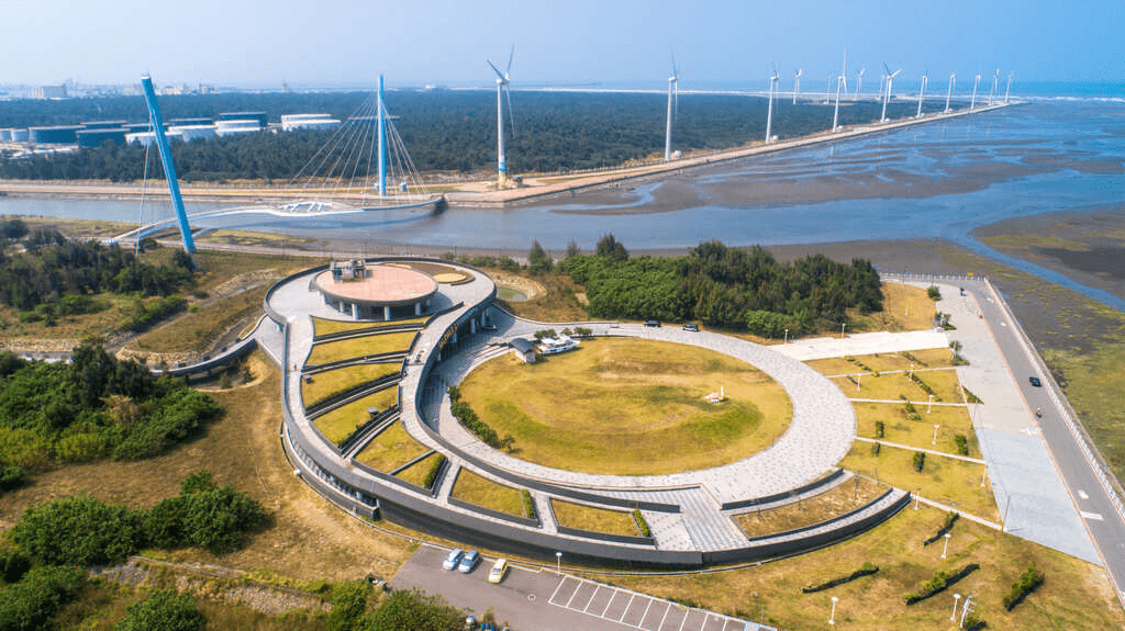 Gaomei Wetlands Visitor Centre - Taipei & Taichung Itinerary