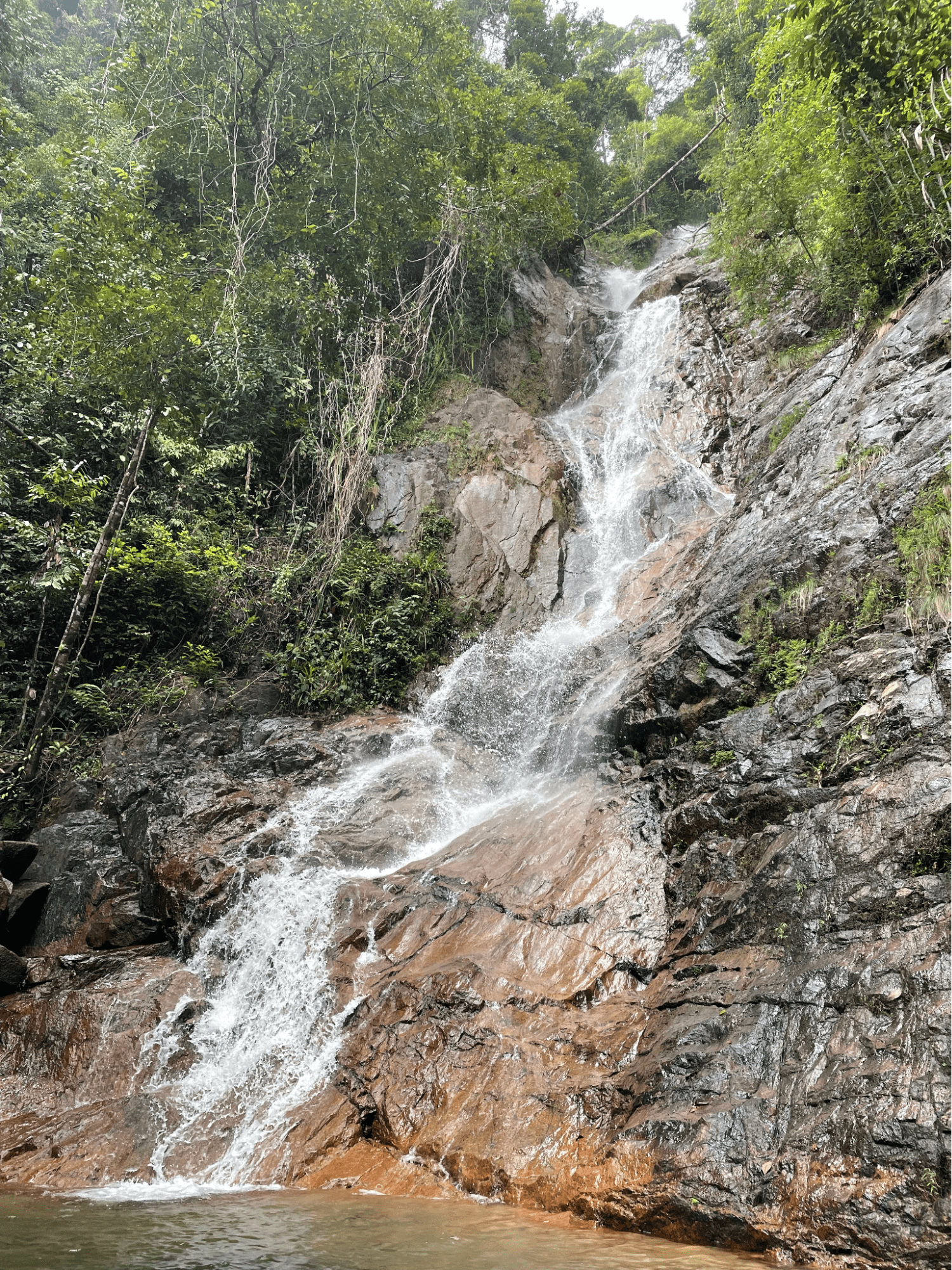 Kluang Sungai Yong Waterfalls