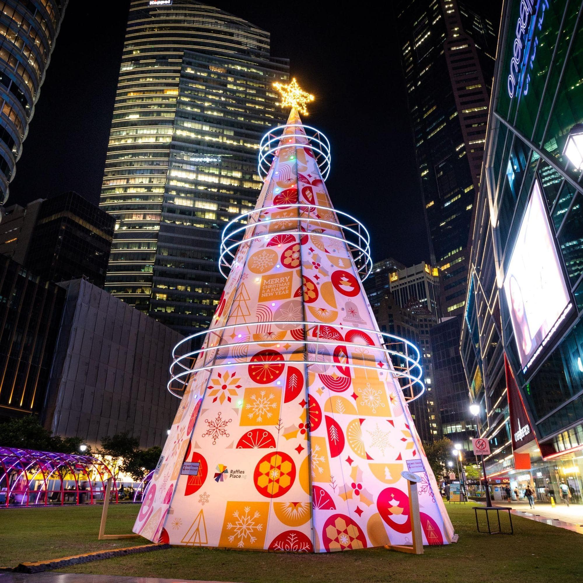 Raffles Place Park Christmas Tree