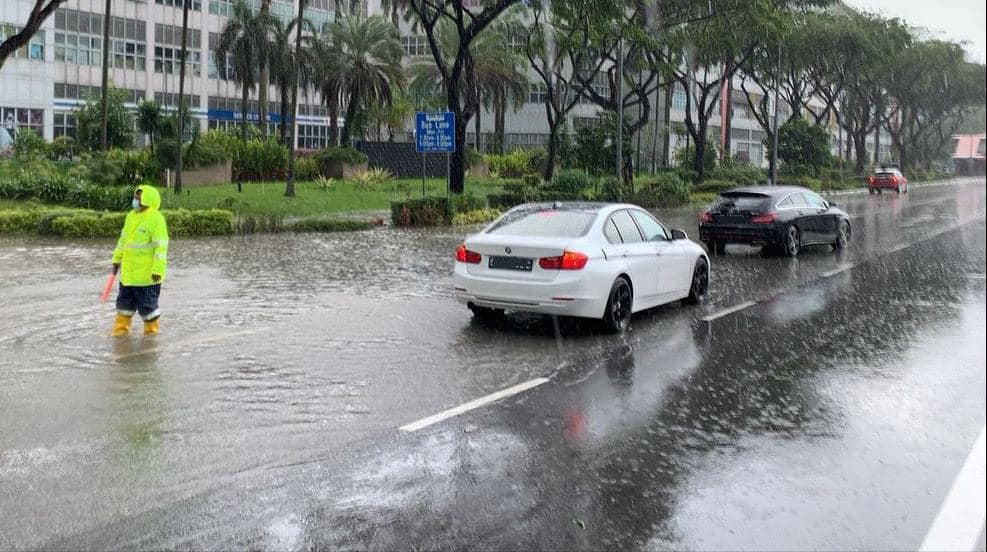 flood singapore - shallow flood