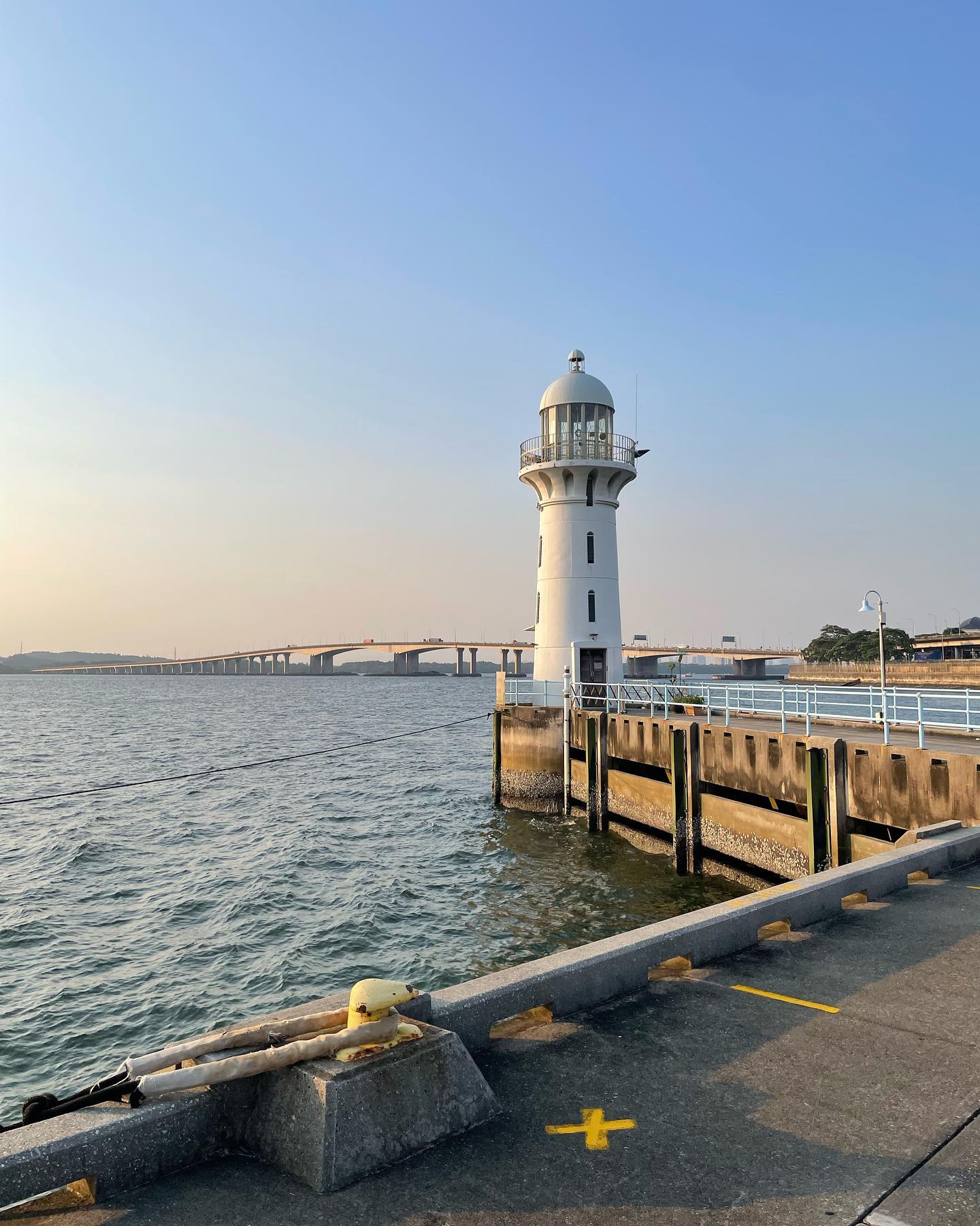 instagrammable things to do singapore - raffles marina lighthouse