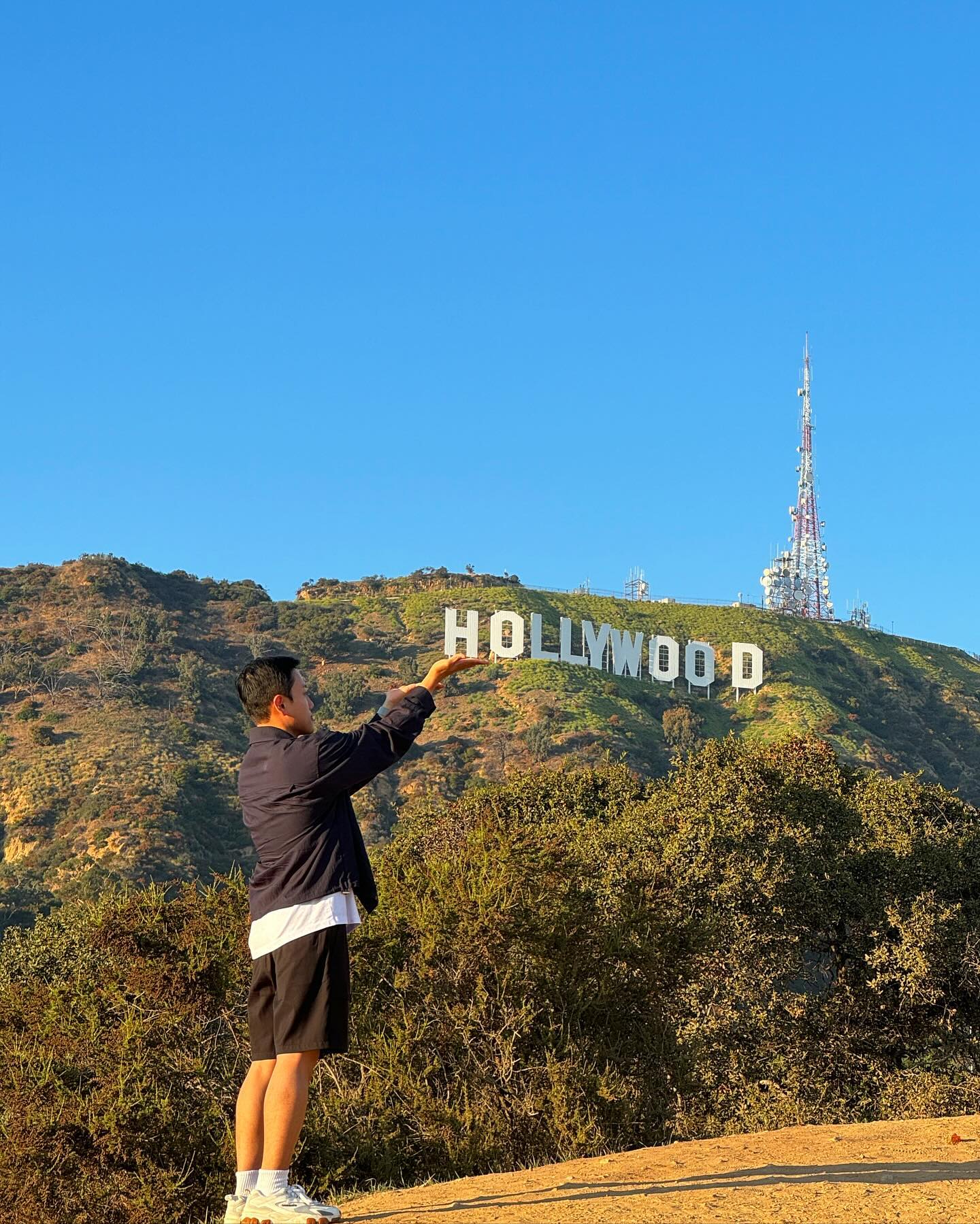 stopover activities hollywood sign
