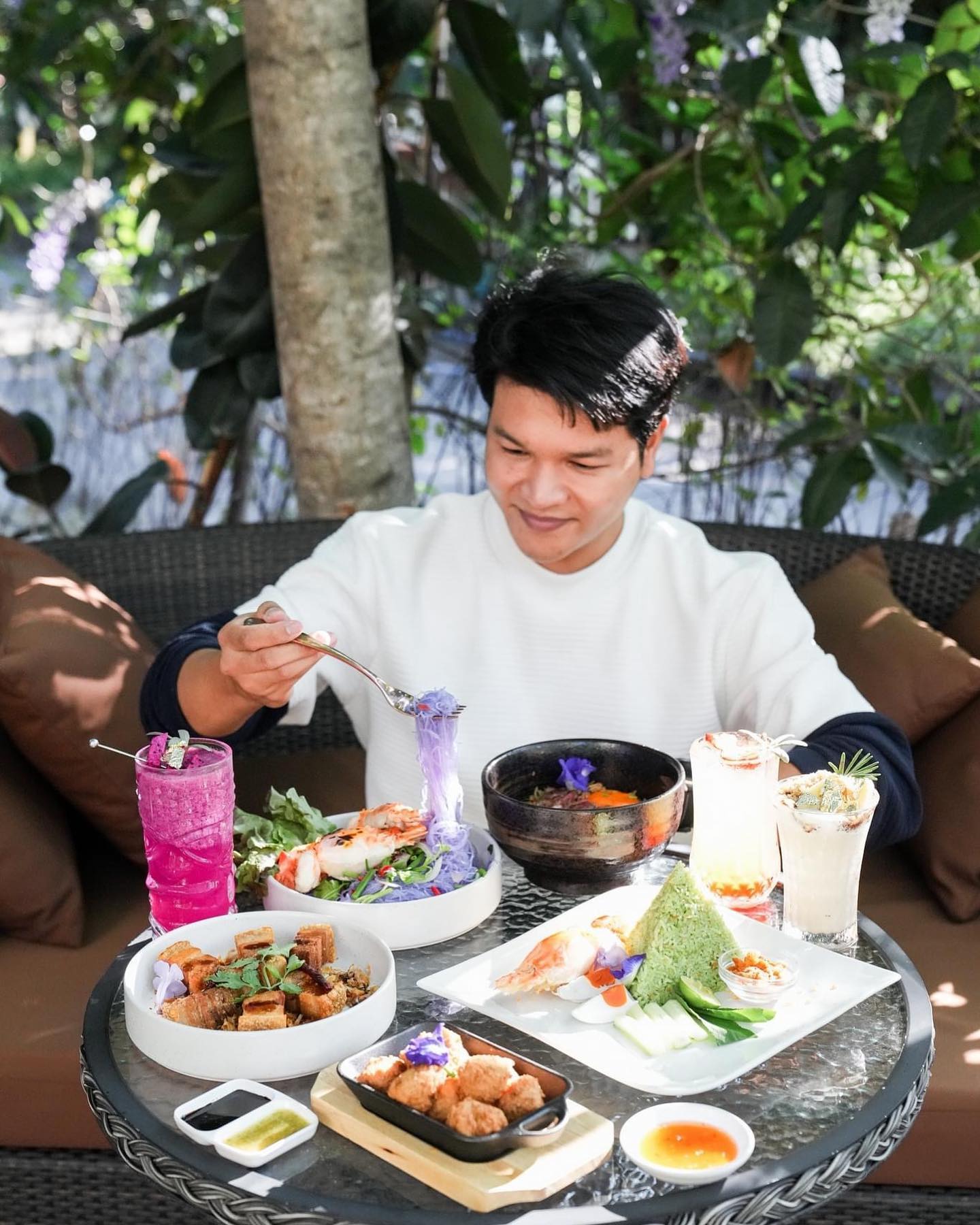 things to do bangkok - Secret Wonderland food