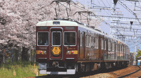 10 Best Scenic Train Rides In Japan