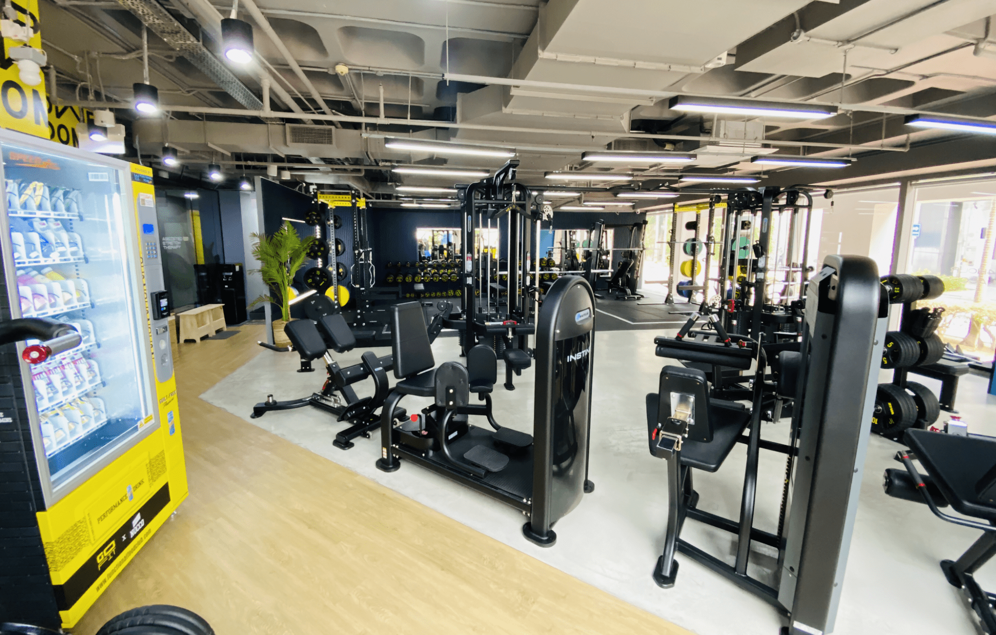 24-Hour Gyms In Singapore - GoFit equipment