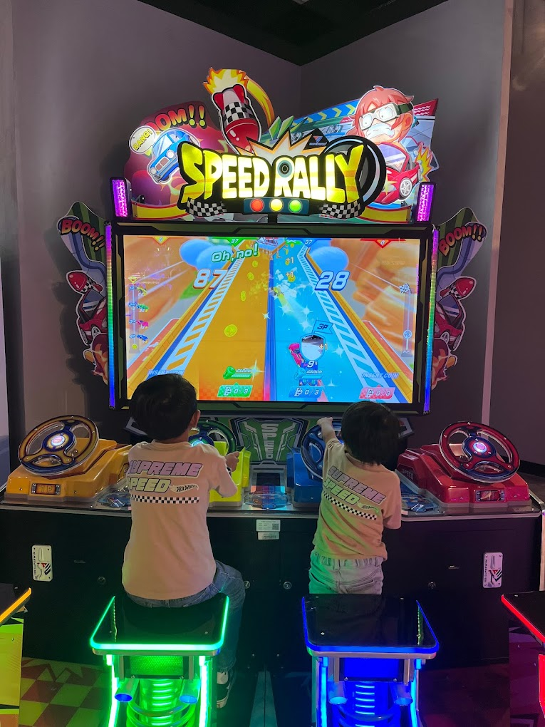 Game On Theme Park - arcade 