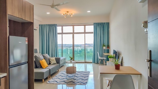 How to live in JB as a Singaporean - condo in Mount Austin