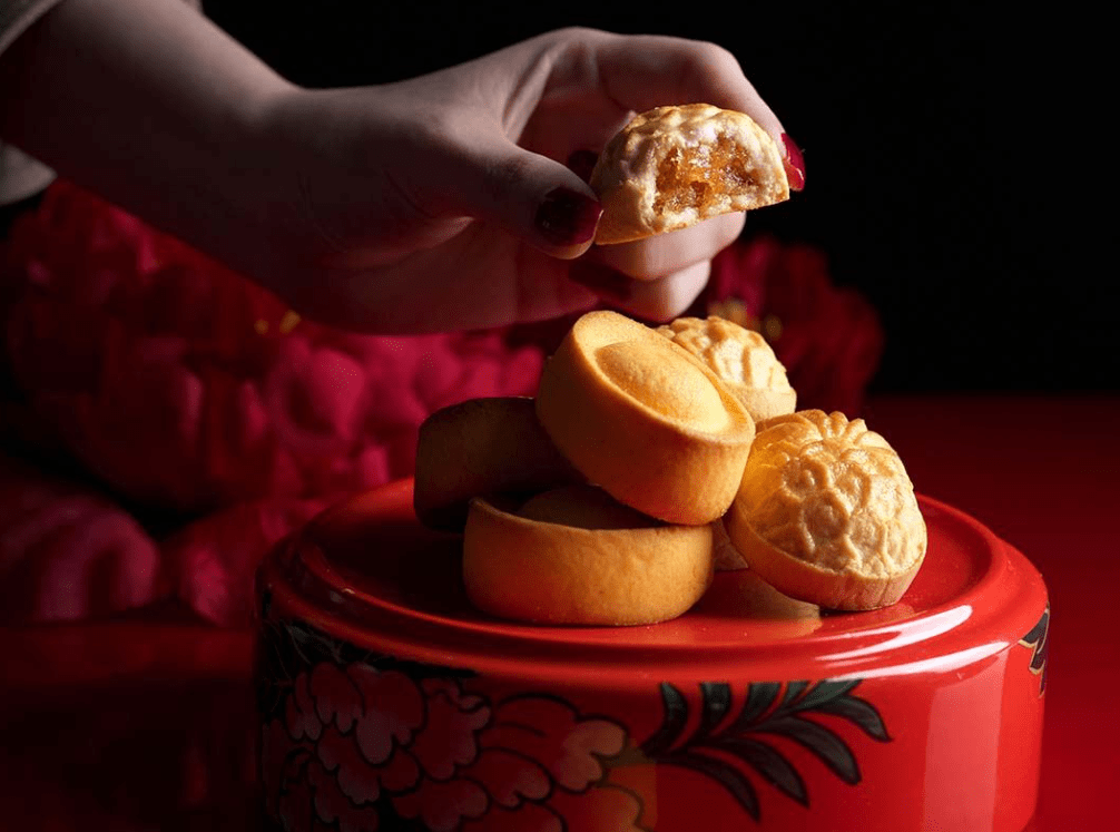 Online Bakeries To Get Unique Homemade CNY Goodies - Old Seng Choong Assorted Pineapple Tarts