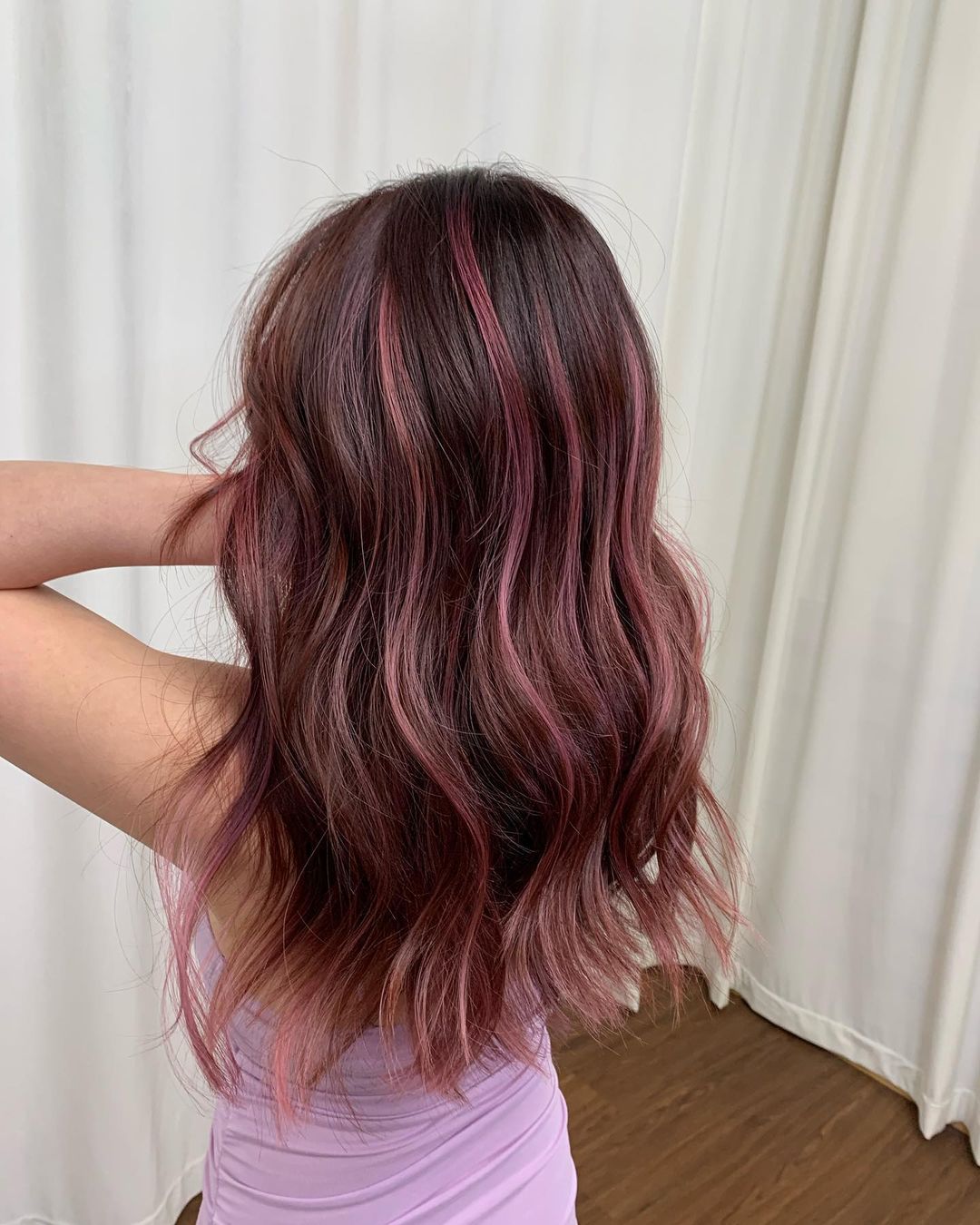 auspicious hair colours 2024 - dog pink highlights