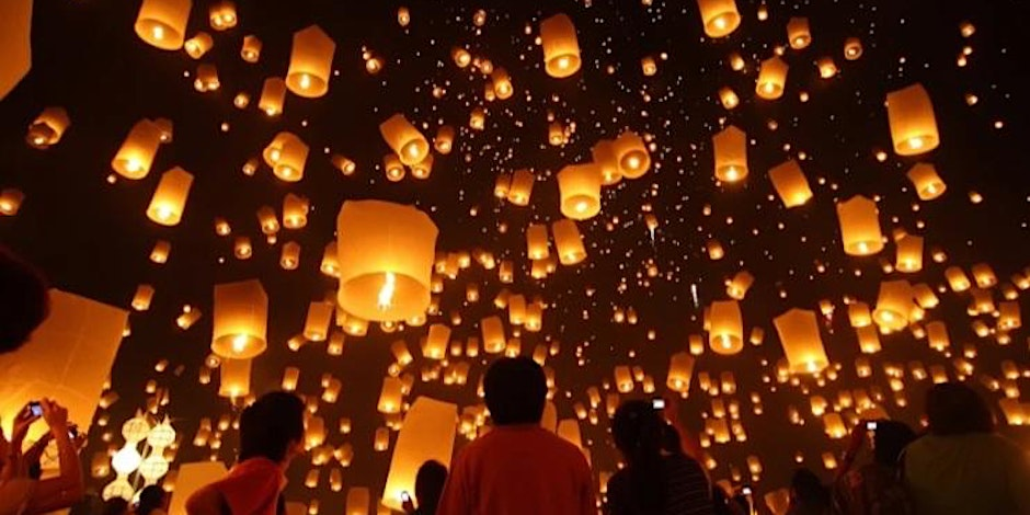 sky lantern festival sentosa - kids enter free
