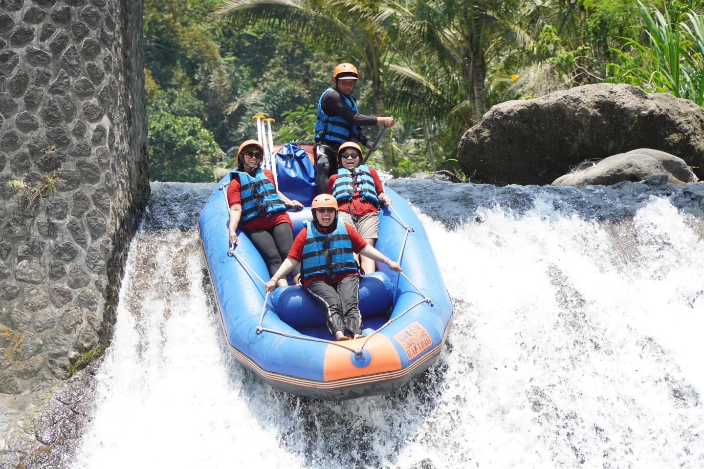 telaga waja river rafting in indonesia