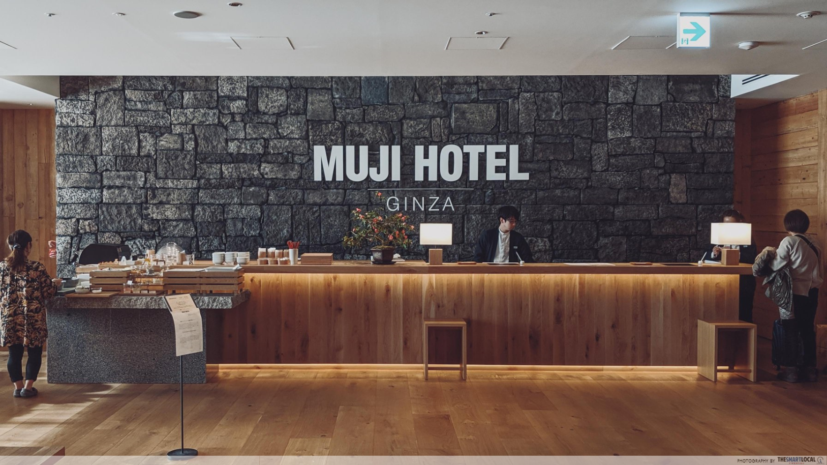muji-hotel-ginza-front-desk-counter