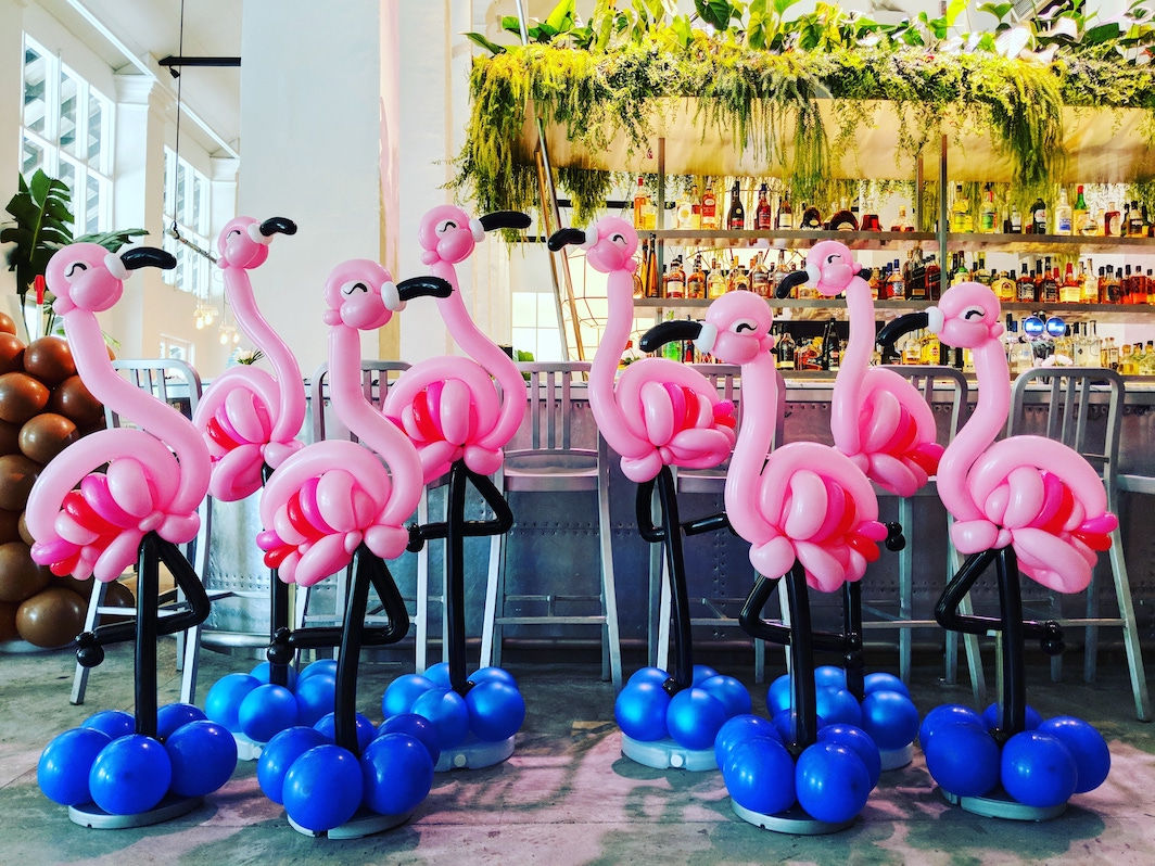Balloon delivery services - flamingo balloon sculptures
