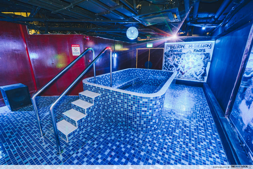 best bars clubs singapore - Drip club swimming pool