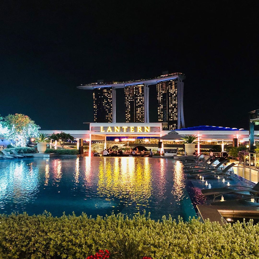best bars clubs singapore - Lantern fullerton bay hotel