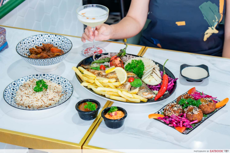 CQ Clarke Quay Has 1For1 Lunch Deals & Free Set Meals