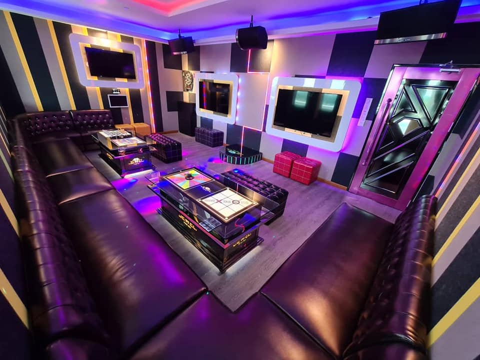 karaoke studios singapore - Jewel Music Box
