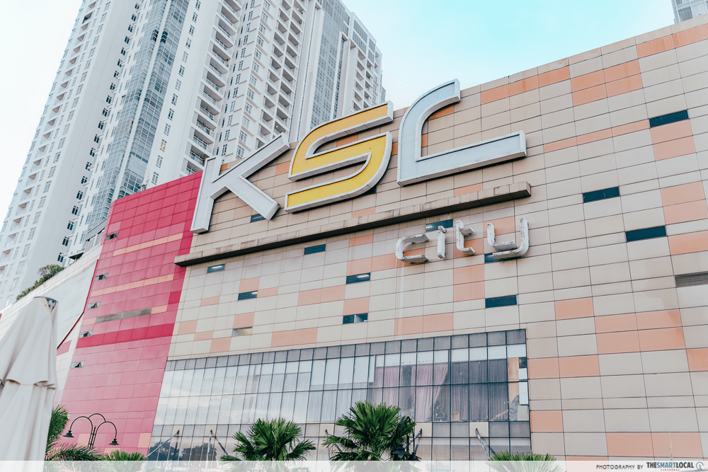 Exterior Of KSL Mall - Overrated things to do in jb