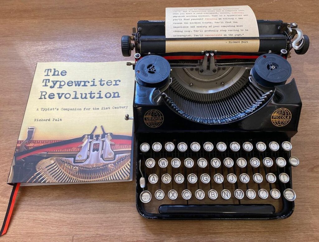 Type8ar In Haji Lane Has Over 50 Vintage Typewriters