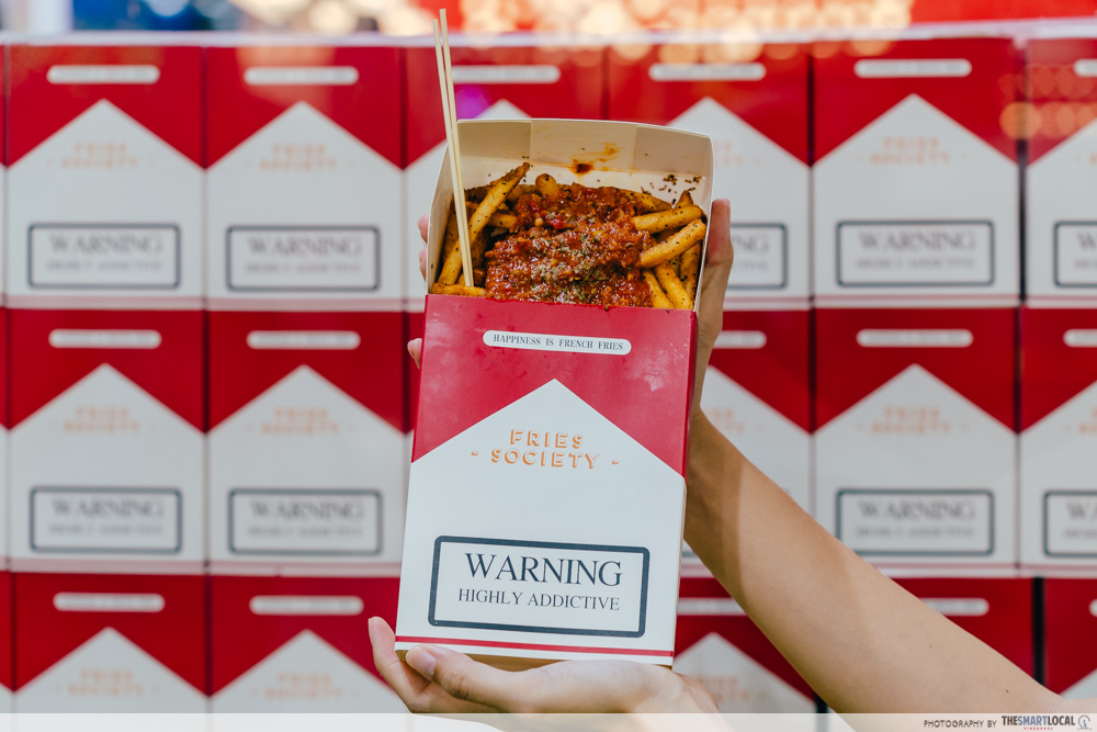 geylang serai ramadan bazaar 2024 - chilli beef fries