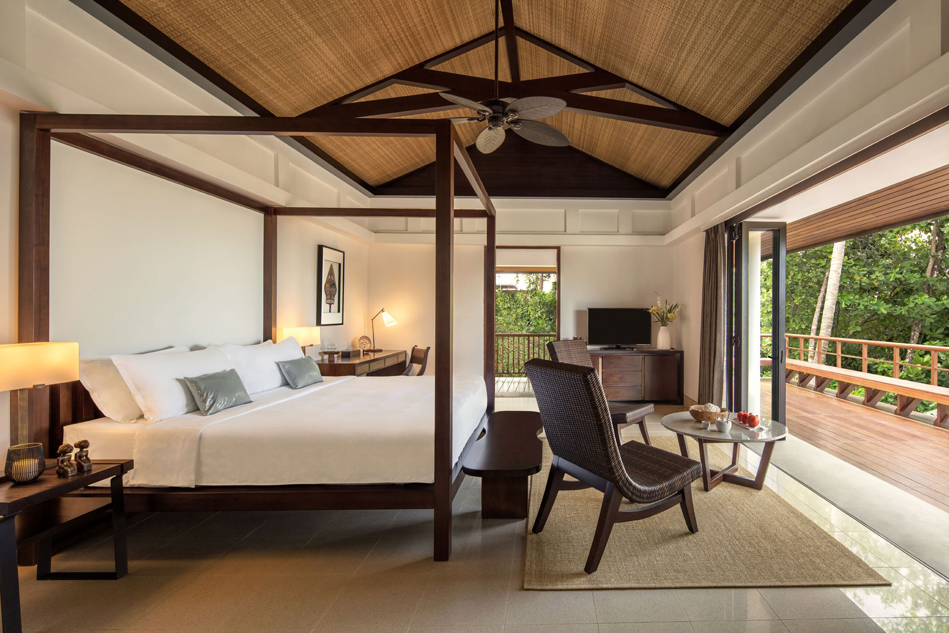 deluxe sea view room at The Residence Bintan