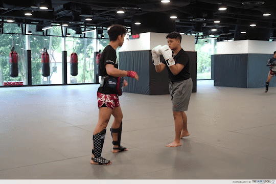 Muay Thai Self-Defence Techniques - Sliding