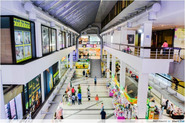 Defunct Singapore malls - Golden Mile Complex interiors