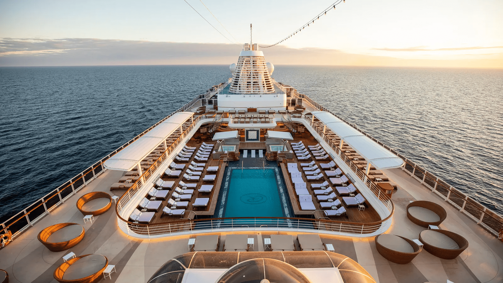 world cruise - deck