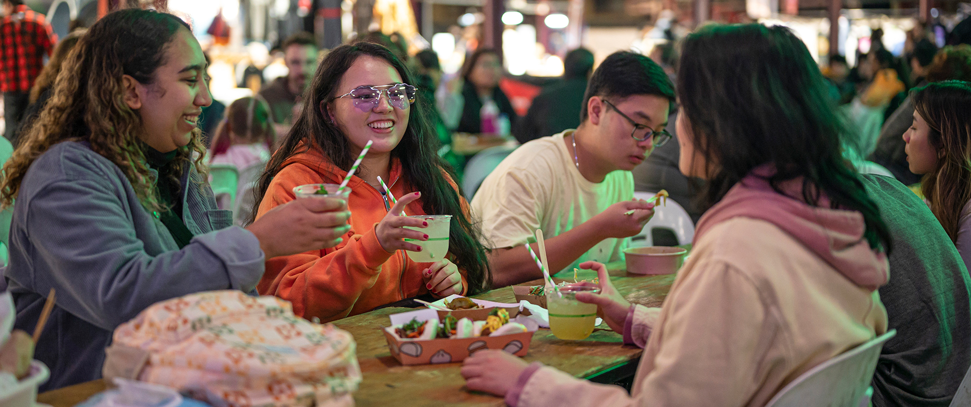 winter activities in melbourne the night market