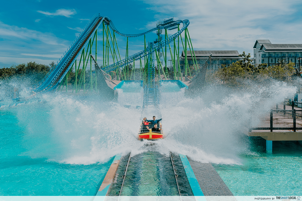 Best weekend packages Malaysia - Water rollercoaster 