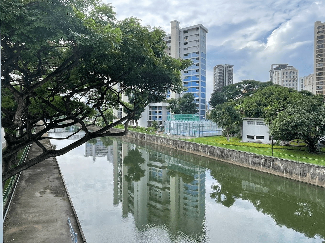 Futsal courts in SG - futsal court beside canal 