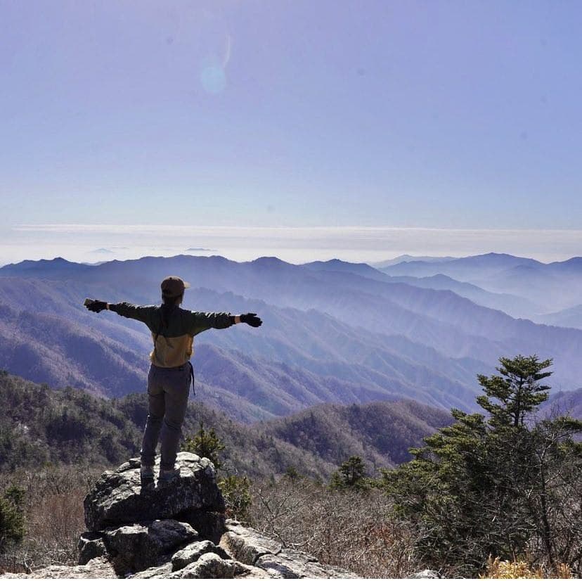 mountain hiking trails korea - Jirisan