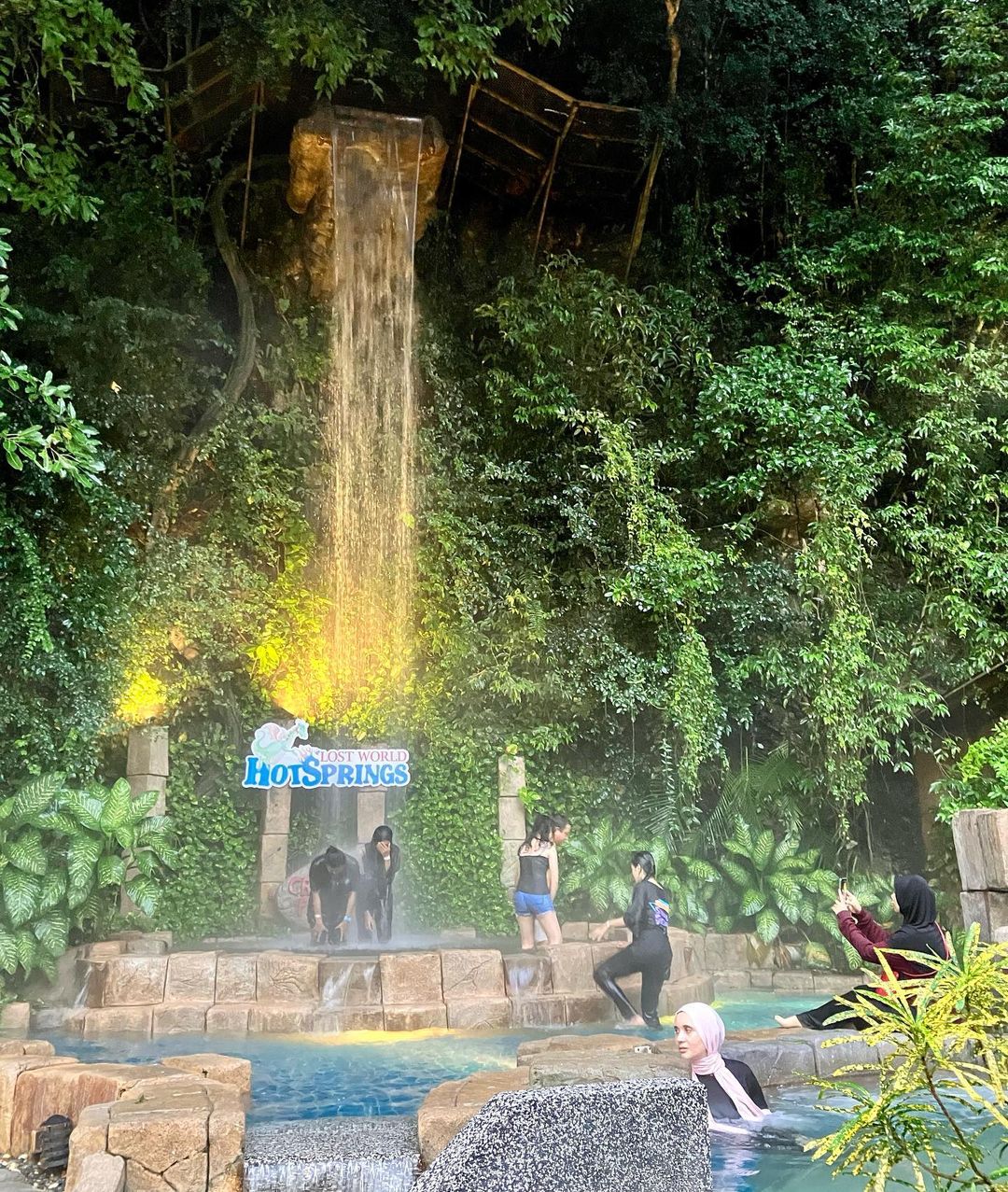 theme parks in malaysia - Lost World of Tambun hot springs