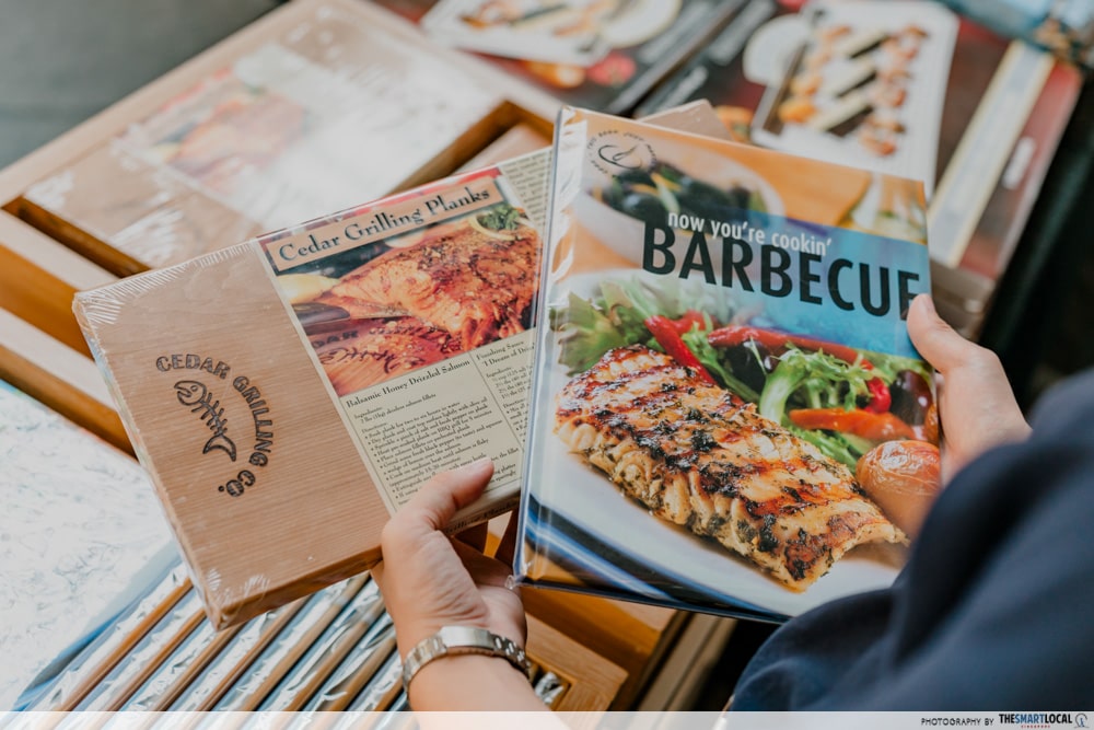 Barbeque cookbook and plank